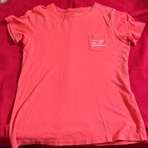 LADIES VINEYARD VINES T SHIRT